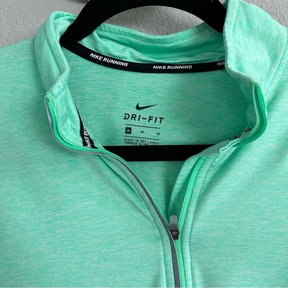 Nike Women's Quarter Zip - Picture 5 of 7